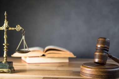 Hukuk Tema. Mahkeme kavramı