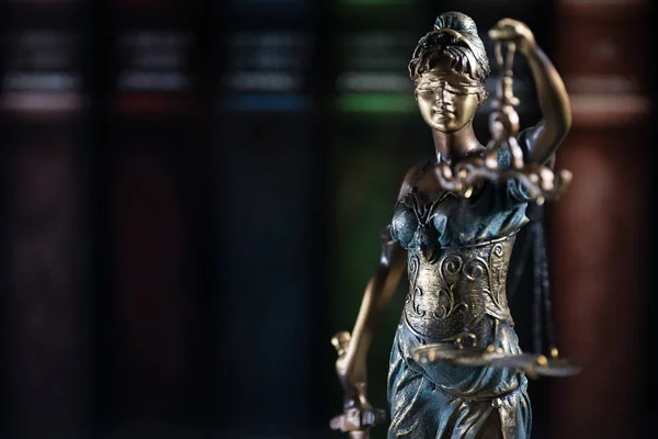 Lady Justice, Themis, símbolo da lei — Fotografia de Stock