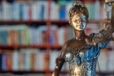 Themis şekil. Hukuk kavramı