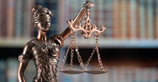 Lady rättvisa, Themis, lag symbol — Stockfoto