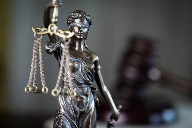 Hukuk Dairesi, avukat. Adalet tanrıçası Themis heykeli yasal model.
