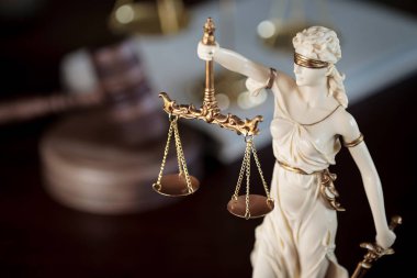 Hukuk Dairesi, avukat. Adalet tanrıçası Themis heykeli yasal model.