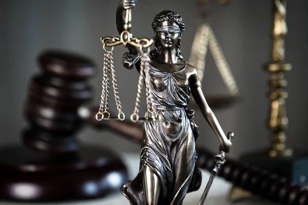Advokatbyrå Advokat Juridisk Modell Staty Gudinnan Themis Rättvisa — Stockfoto