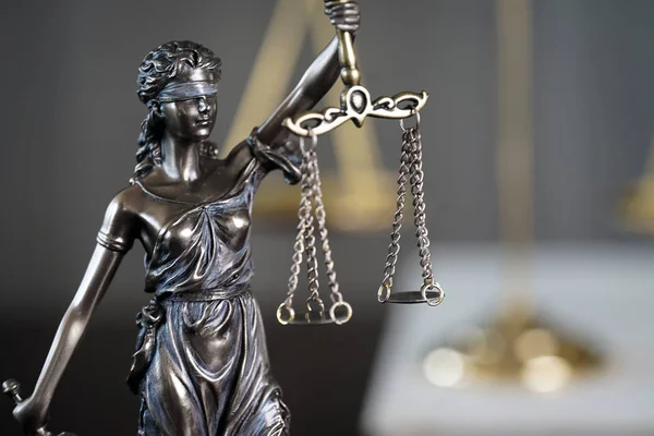 Hukuk Dairesi Avukat Adalet Tanrıçası Themis Heykeli Yasal Model — Stok fotoğraf