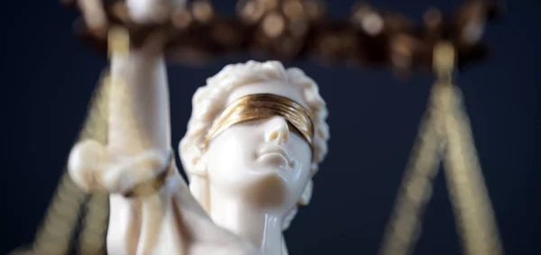 Rechtsanwaltskanzlei Statue Der Göttin Der Gerechtigkeit — Stockfoto