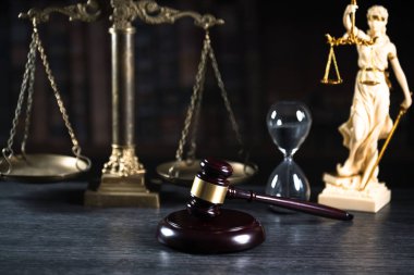 Hukuk Tema, çekiç hakimin, adalet ölçek,