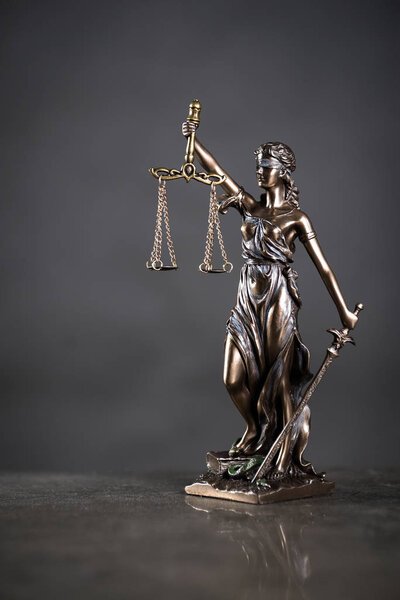Статуя справедливости, концепция закона, Темида - Темис
