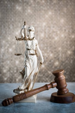 Heykel adalet, hukuk kavramı, Temida - Themis
