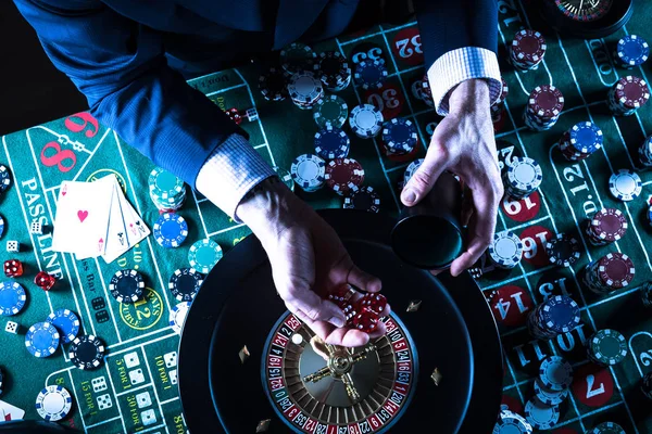 Casino Man Playing Gambling Games Concept — Stock Photo, Image