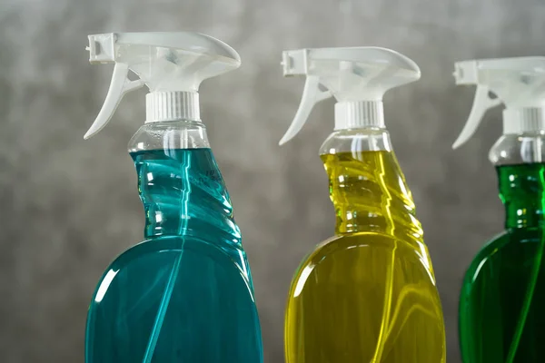 Spray Bottles Household Cleaning Concept Cleaning Kit — Stock Photo, Image