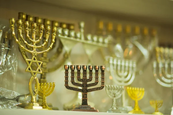 Menorah-lampan på marknaden — Stockfoto