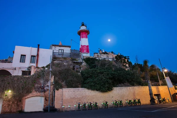 Старий порт Jaffa маяк — стокове фото