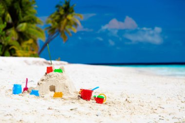 Kumsaldaki kumdan kale