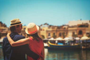Malta, Europe mutlu turist Çift seyahat
