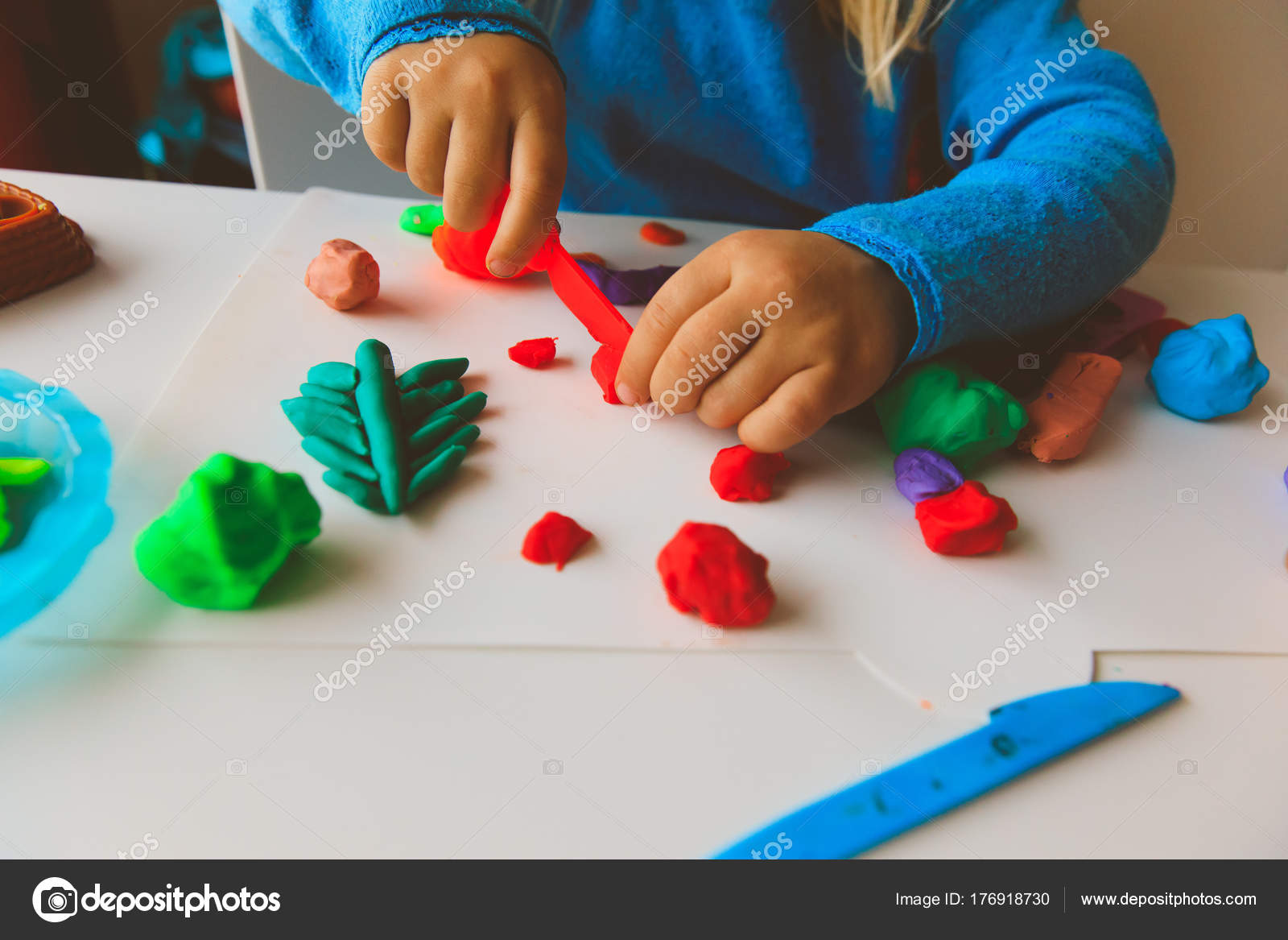molding clay for kids