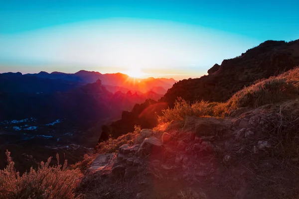 Sunset in mountains on Grand Canaria, travel concept — ストック写真