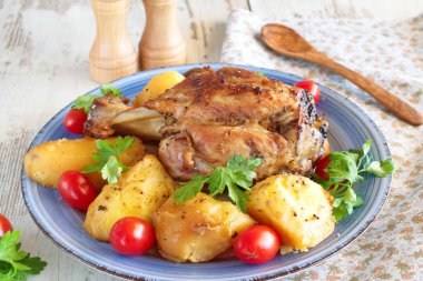 Domuz eti şaftlı patates Zeytinyağlı