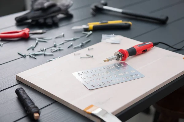 Pyro pen and tools — Stock Photo, Image