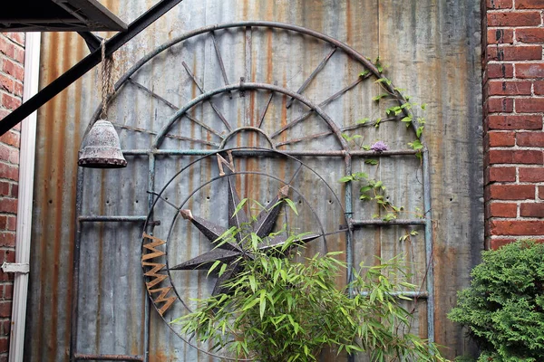 Garden Art - Metal Arch Decorated with a Compass Rose