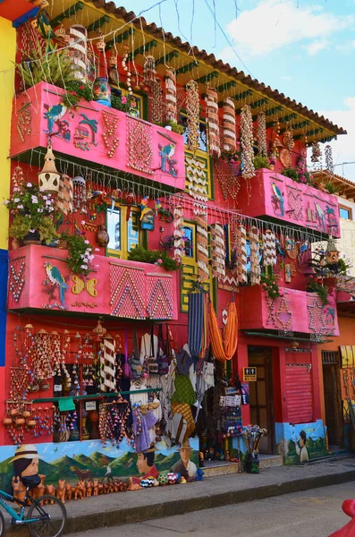 Beautiful facade in Raquira — Stock Photo, Image