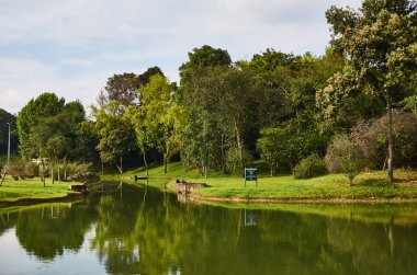 Simon Bolivar Park