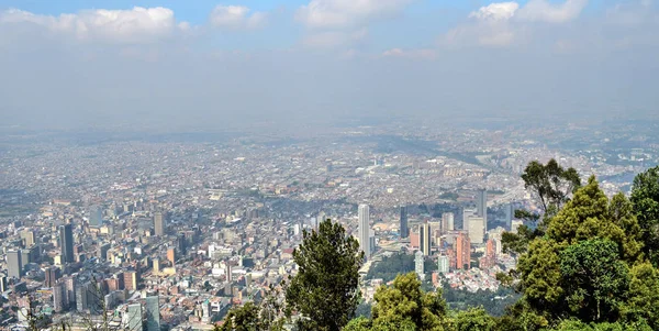 Monserrate görünümünden