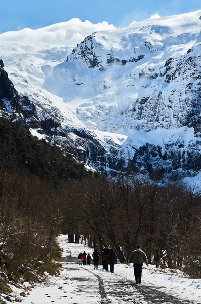 Tepeye doğru yürüyüş