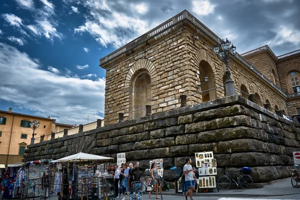 Pitti Sarayı'nın mimari detaylar