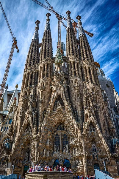 Η πρόσοψη της Sagrada Familia — Φωτογραφία Αρχείου