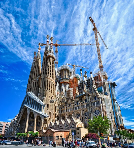 Kutsal Aile Expiatory Tapınağı