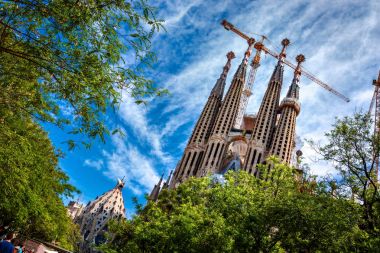 Sagrada Familia şaşırtıcı görünümü