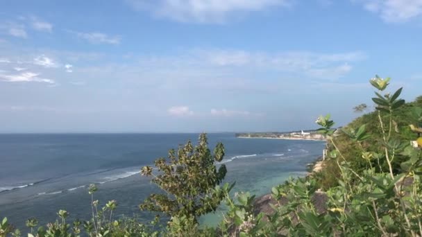 Paisaje paradisíaco tropical en día soleado. 4K. Isla de Bali, Indonesia . — Vídeos de Stock