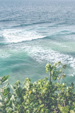 Güzel manzara okyanus arka plan ile.