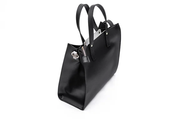 Luxo moda mulheres couro preto bolsa isolada em um fundo branco . — Fotografia de Stock