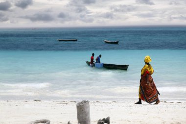 içinde geleneksel Afrika kadın