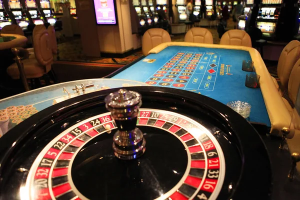 Roulette-Rad im Casino — Stockfoto