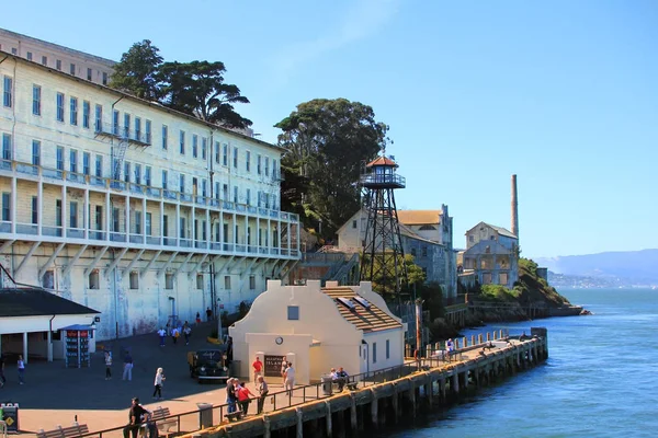 Alcatraz Prison şimdi San Francisco Bay Milli Parkı — Stok fotoğraf