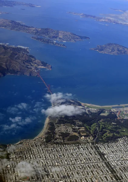 A bird 's eye view of a golden gate — стоковое фото