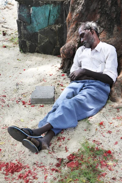Schlafende Obdachlose in mauritius — Stockfoto