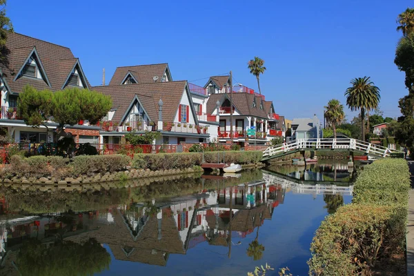 Santa Barbara'da misyon Creek Nehri — Stok fotoğraf