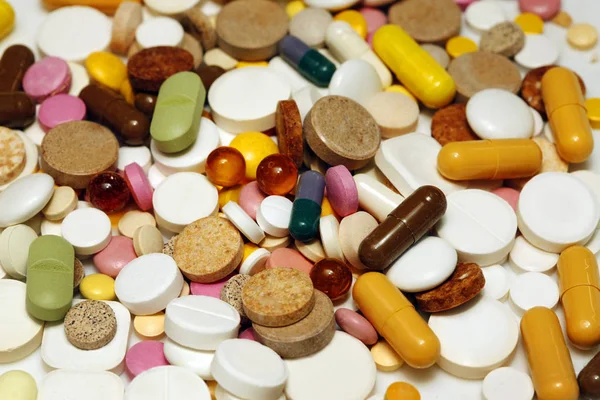 Assorted colorful pills and capsules — Stock Photo, Image