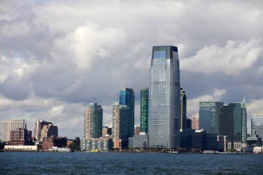 New York şehri manzaralı Doğu Nehri Suyu