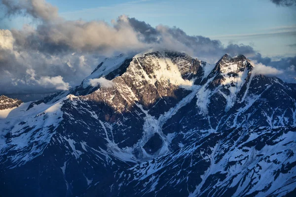 View of the glacier Seven from the Elbrus — Stock Photo, Image