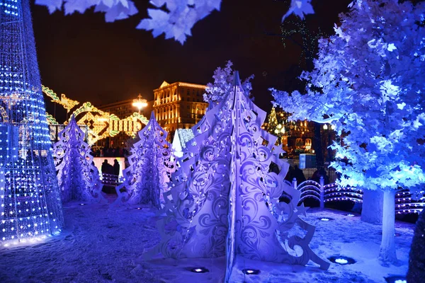 New Year decorations on Pushkin Square in Moscow — Stock Photo, Image