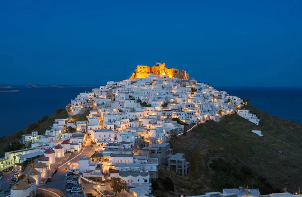 Astypalea chora di notte, isola dodecanese — Foto Stock