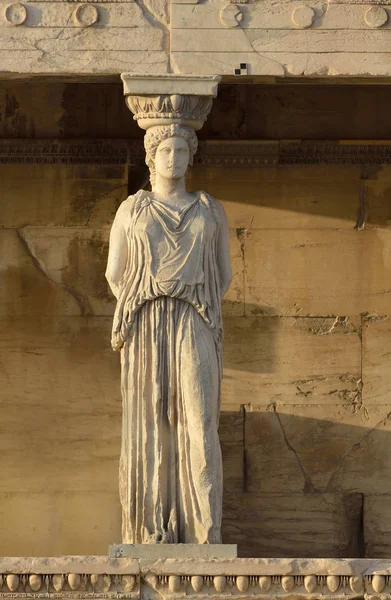 Detail of the south porch of Erechtheion with the Caryatids Acropolis, Athens Greece — Stock Photo, Image