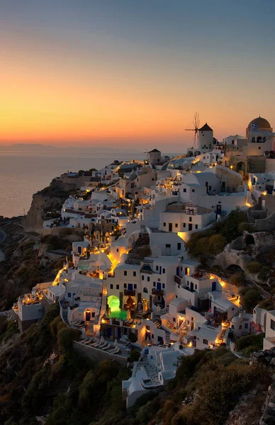 La famosa puesta de sol en Oia Santorini —  Fotos de Stock