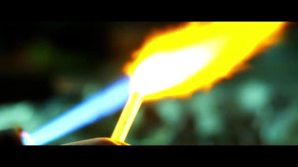 Glassblower work close-up — Stock Video