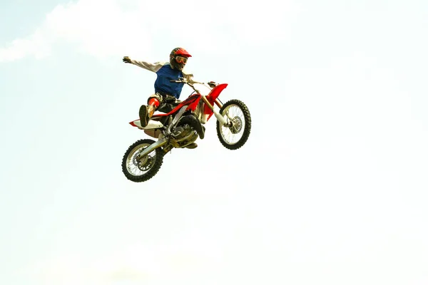 Isolated bike jump on white background — Stock Photo, Image