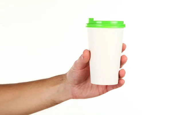 Main Humaine Tient Papier Vierge Tasse Café Avec Capuchon Plastique — Photo